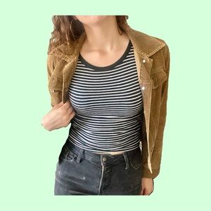 🦋brandy melville blue and white striped cozy tee🦋